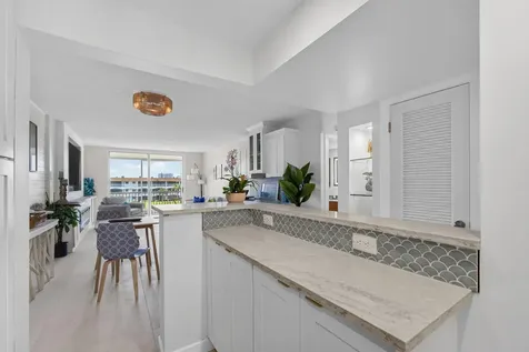 100 Paradise Harbour Boulevard North Palm Beach FL 33408