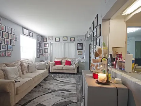 5813 NW 82nd Avenue Tamarac FL 33321