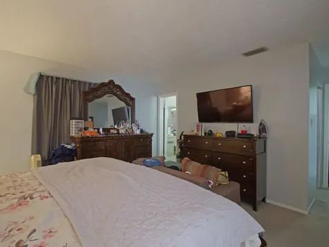 5813 NW 82nd Avenue Tamarac FL 33321
