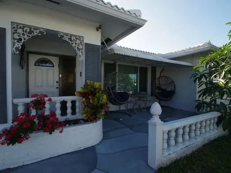 5813 NW 82nd Avenue Tamarac FL 33321