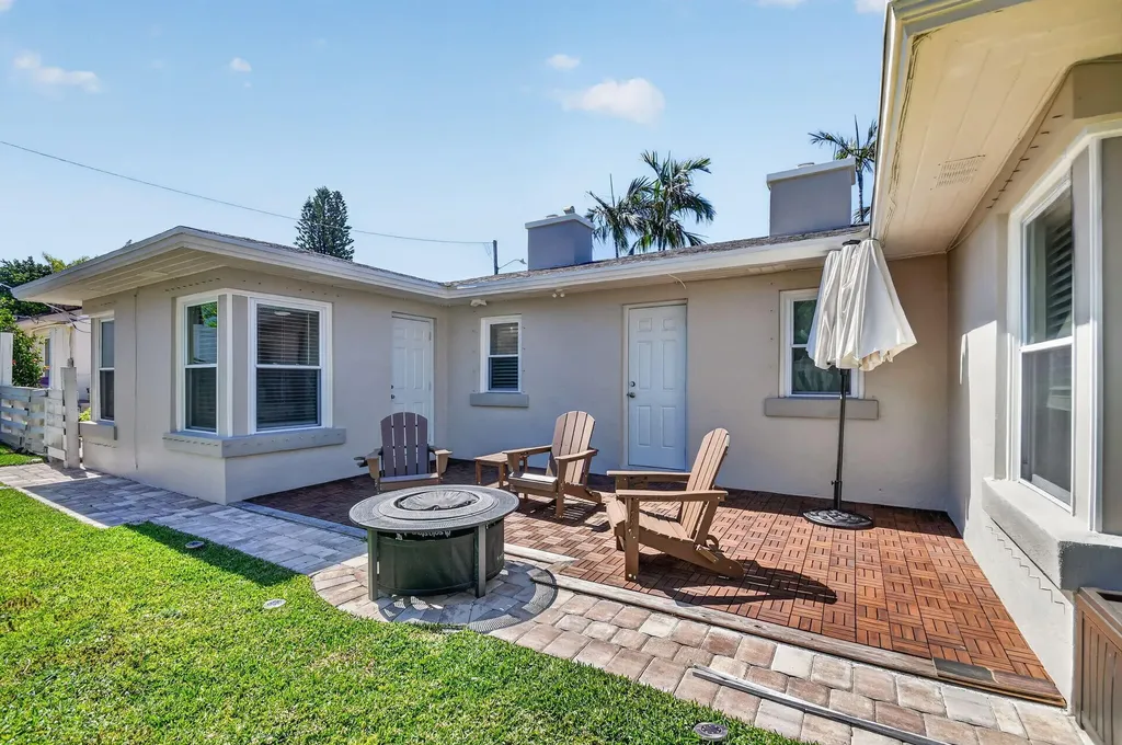 22 Oceanview Drive Ocean Ridge FL 33435