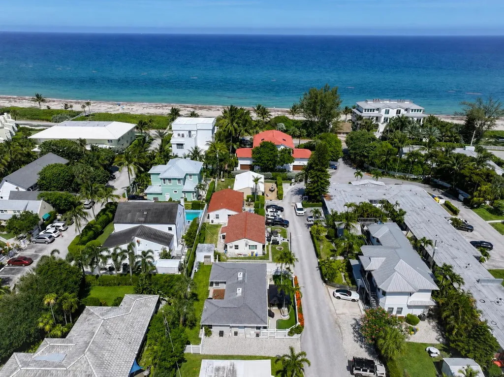 22 Oceanview Drive Ocean Ridge FL 33435