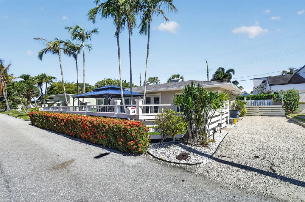 22 Oceanview Drive Ocean Ridge FL 33435