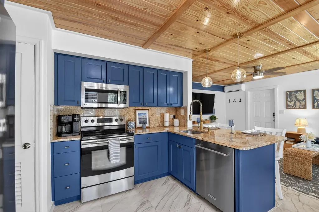 22 Oceanview Drive Ocean Ridge FL 33435