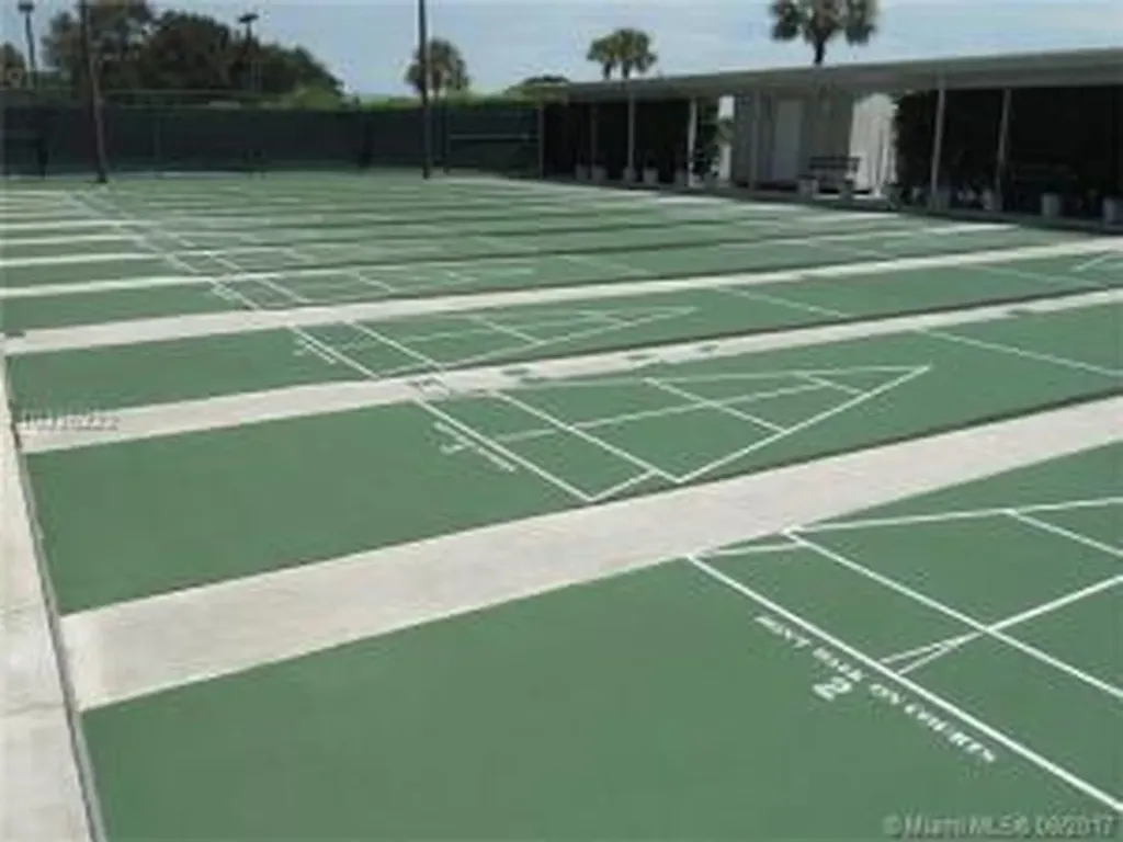 259 Saxony F Circles Delray Beach FL 33446