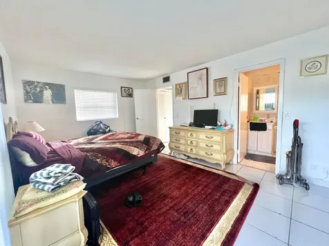 259 Saxony F Circles Delray Beach FL 33446