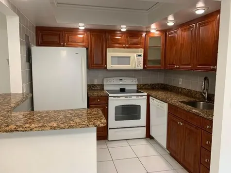 259 Saxony F Circles Delray Beach FL 33446