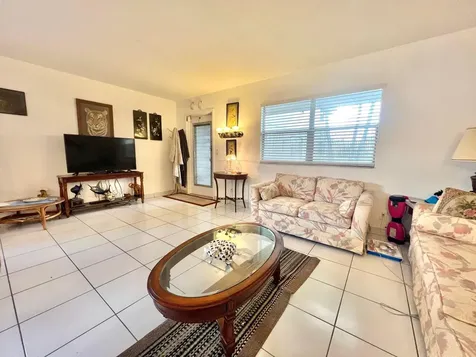 259 Saxony F Circles Delray Beach FL 33446