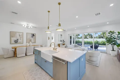 309 Claremont Lane West Palm Beach FL 33404