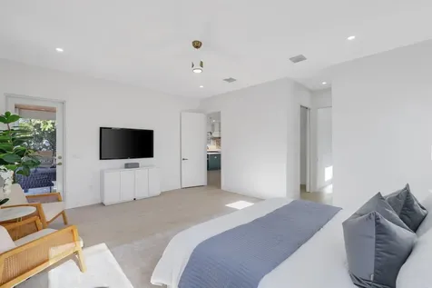 309 Claremont Lane West Palm Beach FL 33404