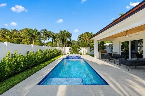 309 Claremont Lane West Palm Beach FL 33404