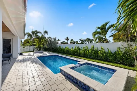 309 Claremont Lane West Palm Beach FL 33404