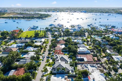 309 Claremont Lane West Palm Beach FL 33404