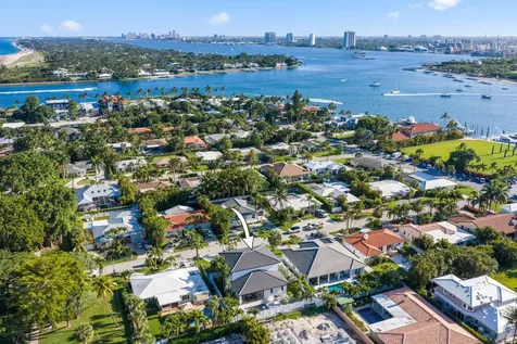 309 Claremont Lane West Palm Beach FL 33404