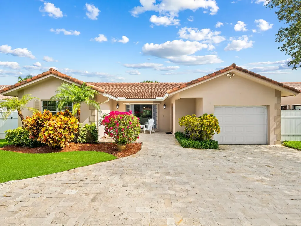 3240 Spanish River Drive Lauderdale By The Sea FL 33062