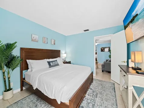 3240 Spanish River Drive Lauderdale By The Sea FL 33062