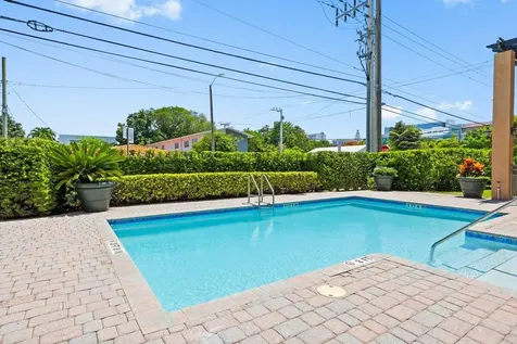 3590 Coral Way Miami FL 33145