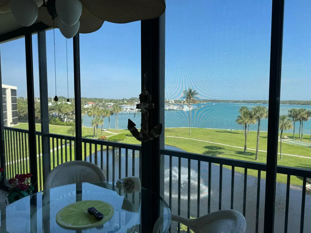 200 Intracoastal Place Jupiter FL 33469
