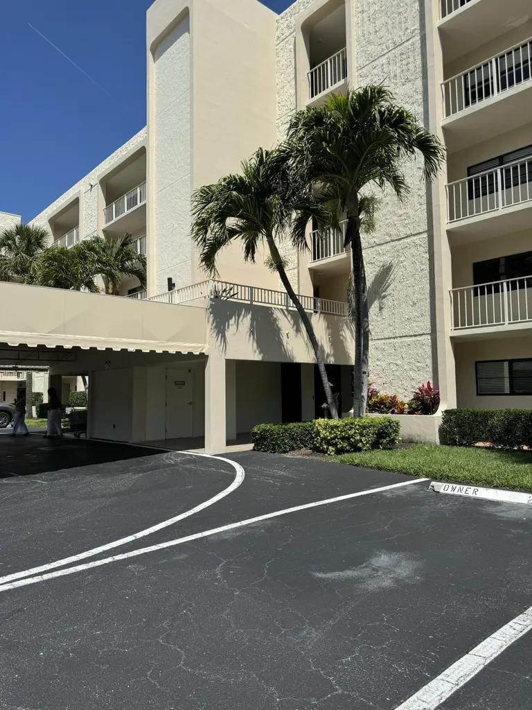 200 Intracoastal Place Jupiter FL 33469
