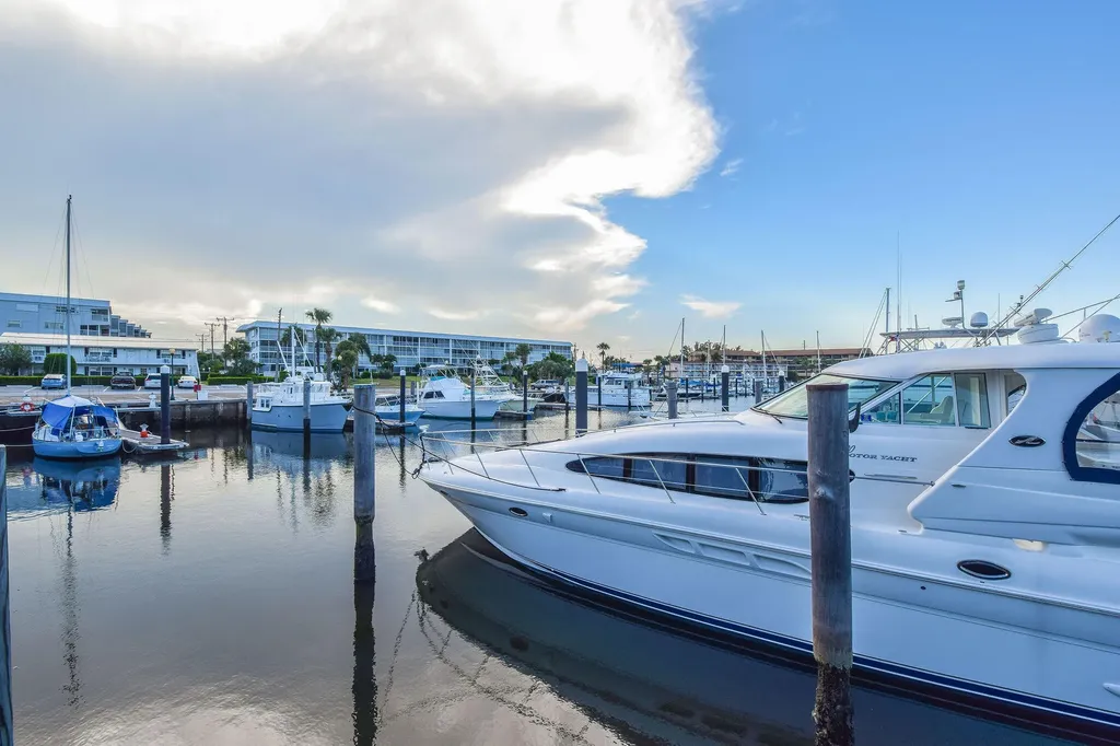 200 Intracoastal Place Jupiter FL 33469