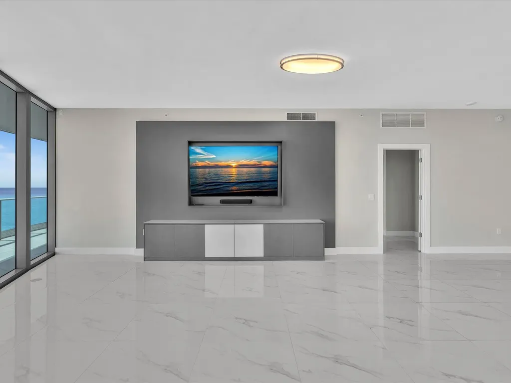 701 N Fort Lauderdale Beach Boulevard N Fort Lauderdale FL 33304