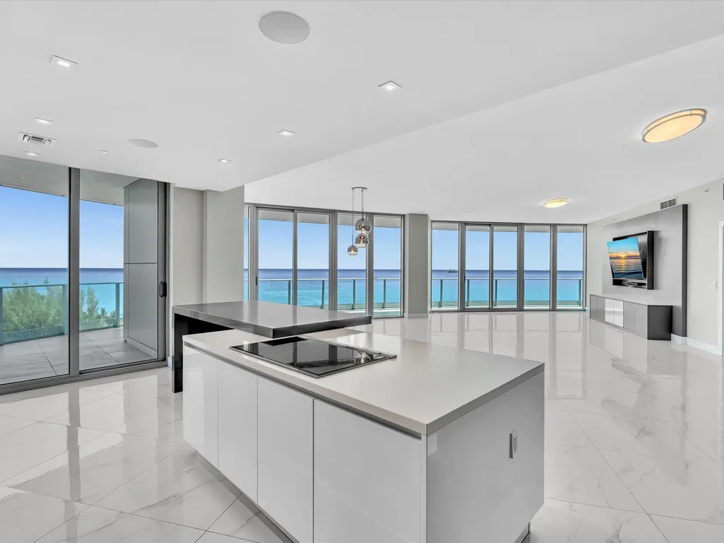 701 N Fort Lauderdale Beach Boulevard N Fort Lauderdale FL 33304