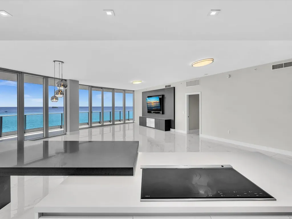 701 N Fort Lauderdale Beach Boulevard N Fort Lauderdale FL 33304