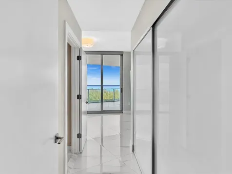 701 N Fort Lauderdale Beach Boulevard N Fort Lauderdale FL 33304