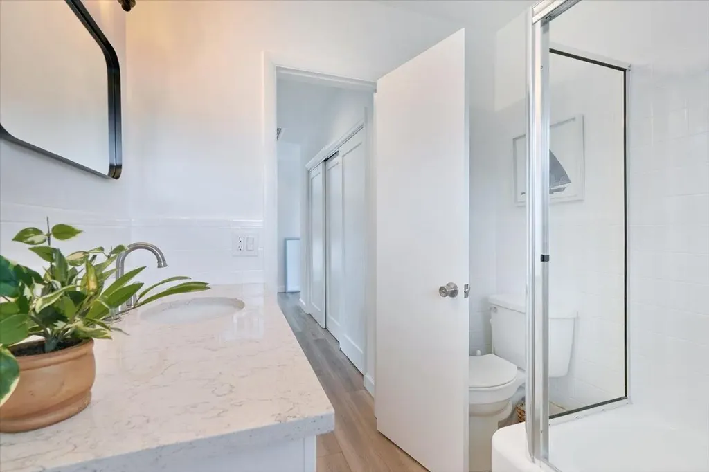 76 W Fairview W Tequesta FL 33469