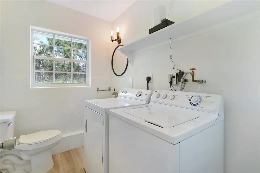 76 W Fairview W Tequesta FL 33469