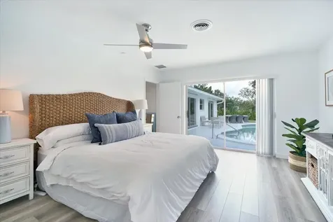 76 W Fairview W Tequesta FL 33469