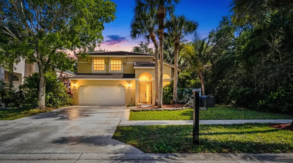 7600 Ridgefield Lane Lake Worth FL 33467