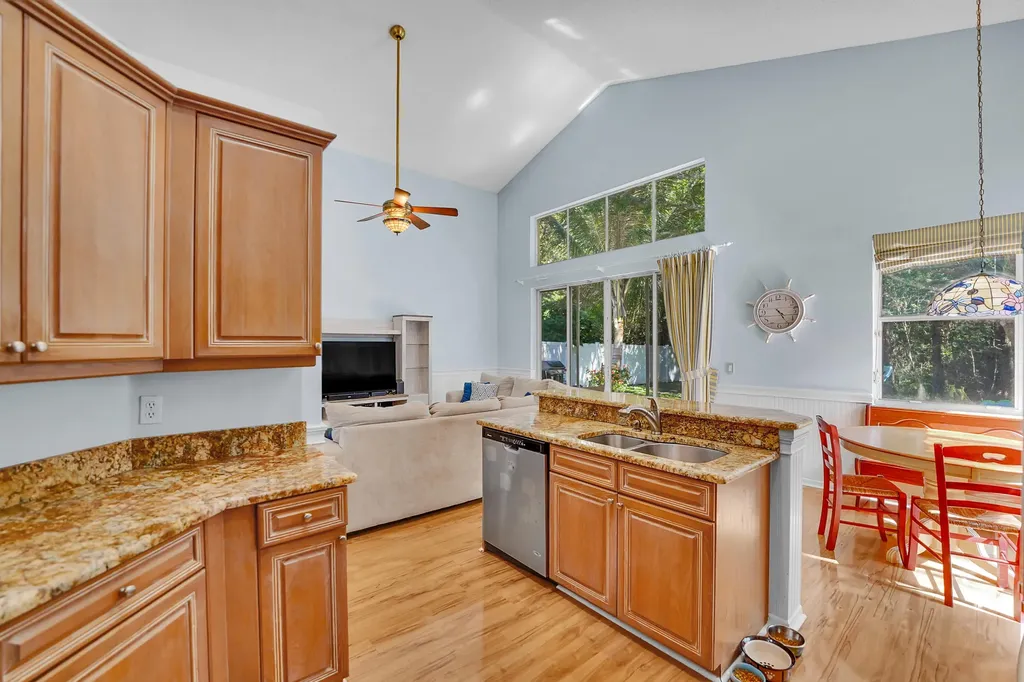 7600 Ridgefield Lane Lake Worth FL 33467