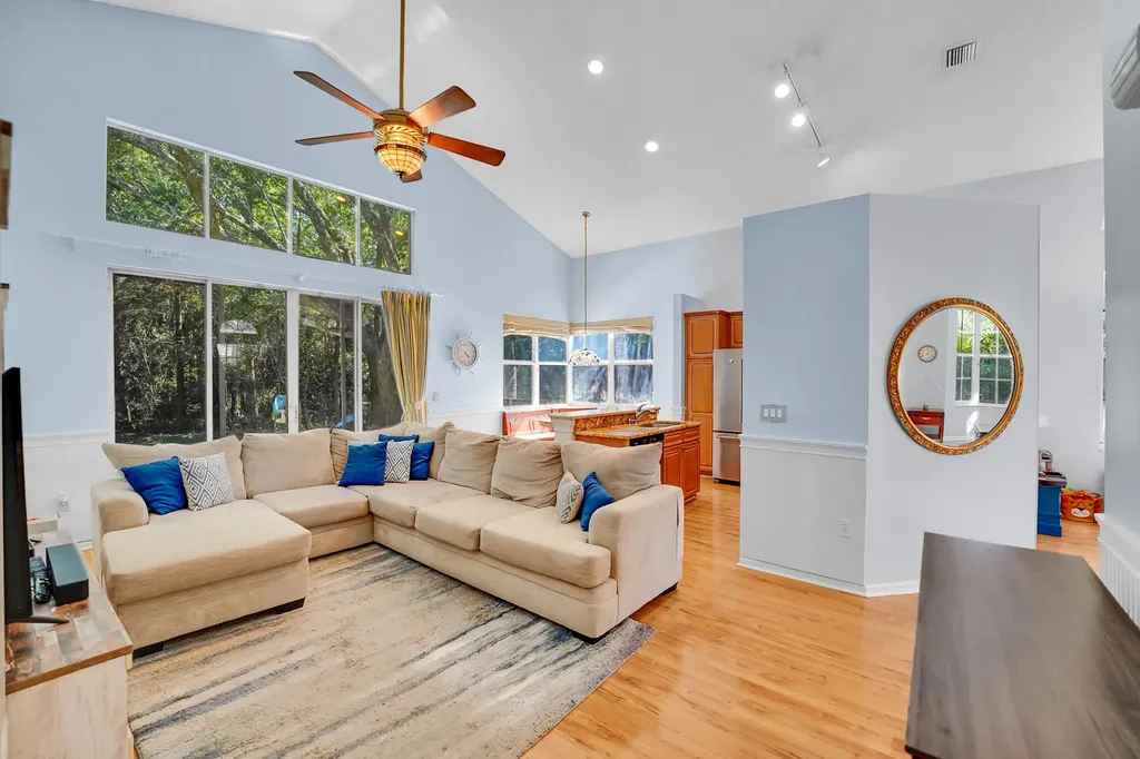 7600 Ridgefield Lane Lake Worth FL 33467