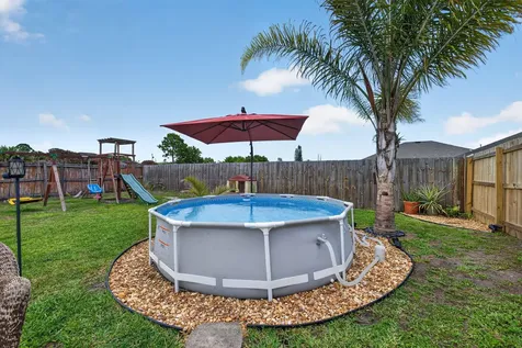 1031 SW Idol Avenue Port St Lucie FL 34953