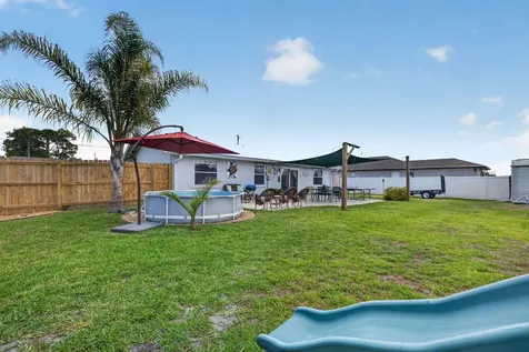 1031 SW Idol Avenue Port St Lucie FL 34953