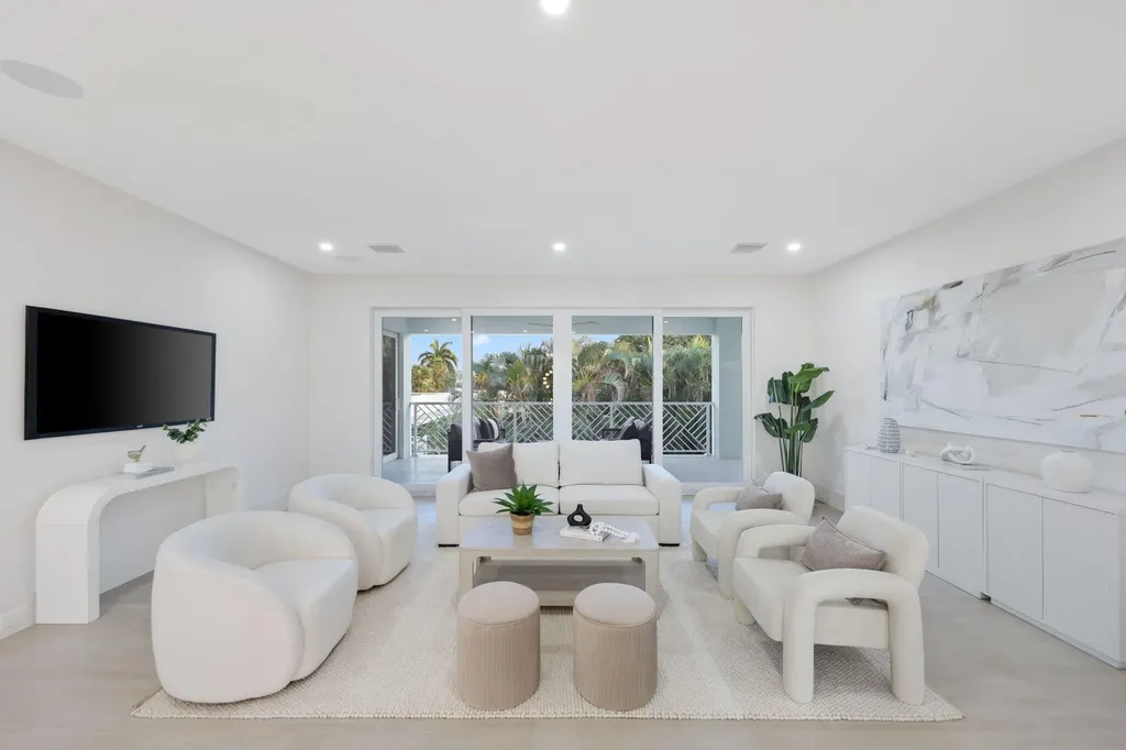 1041 Bimini Lane West Palm Beach FL 33404