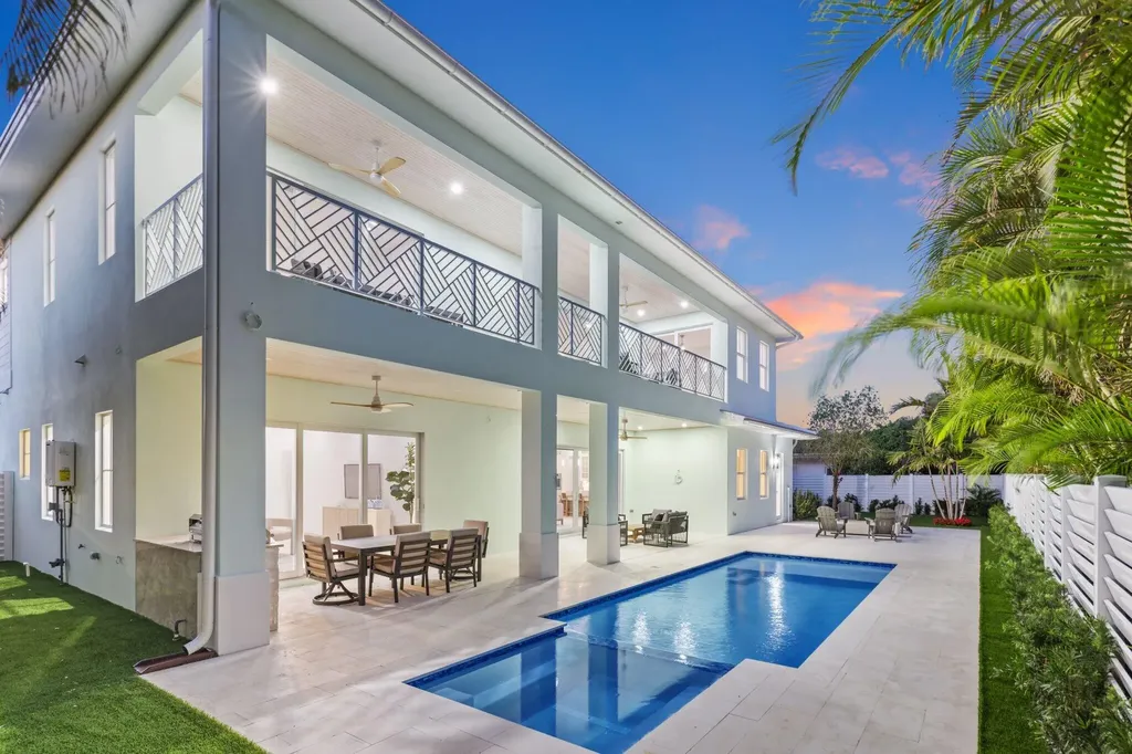 1041 Bimini Lane West Palm Beach FL 33404