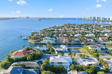 1041 Bimini Lane West Palm Beach FL 33404