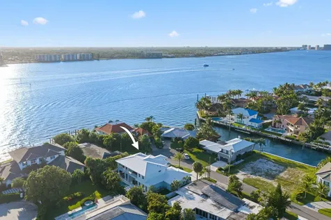 1041 Bimini Lane West Palm Beach FL 33404