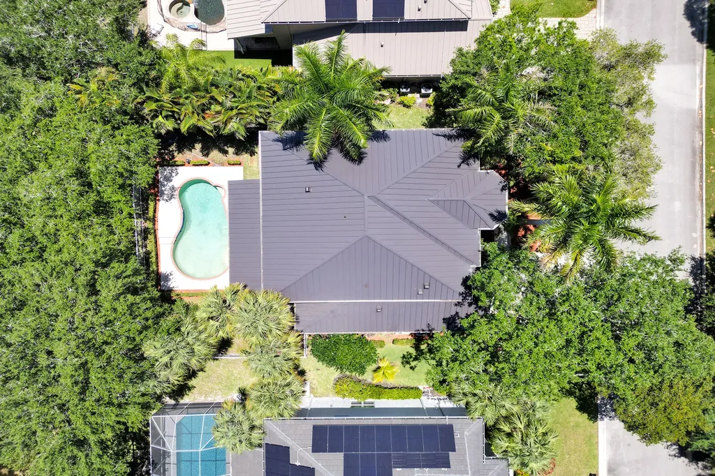 6020 NW 104th Lane Parkland FL 33076