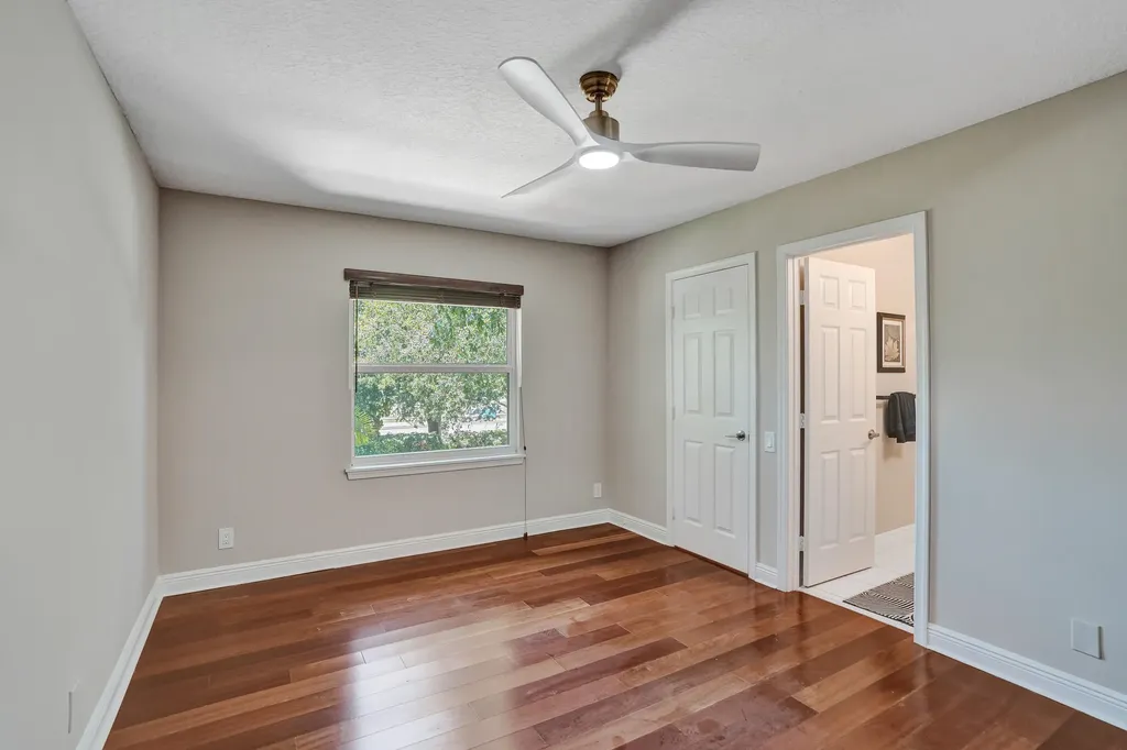 6020 NW 104th Lane Parkland FL 33076