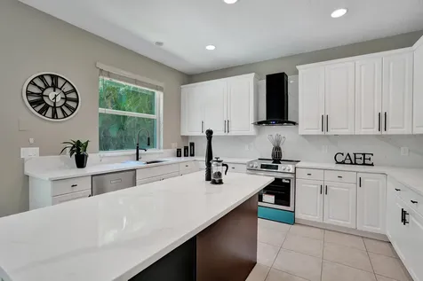 6020 NW 104th Lane Parkland FL 33076