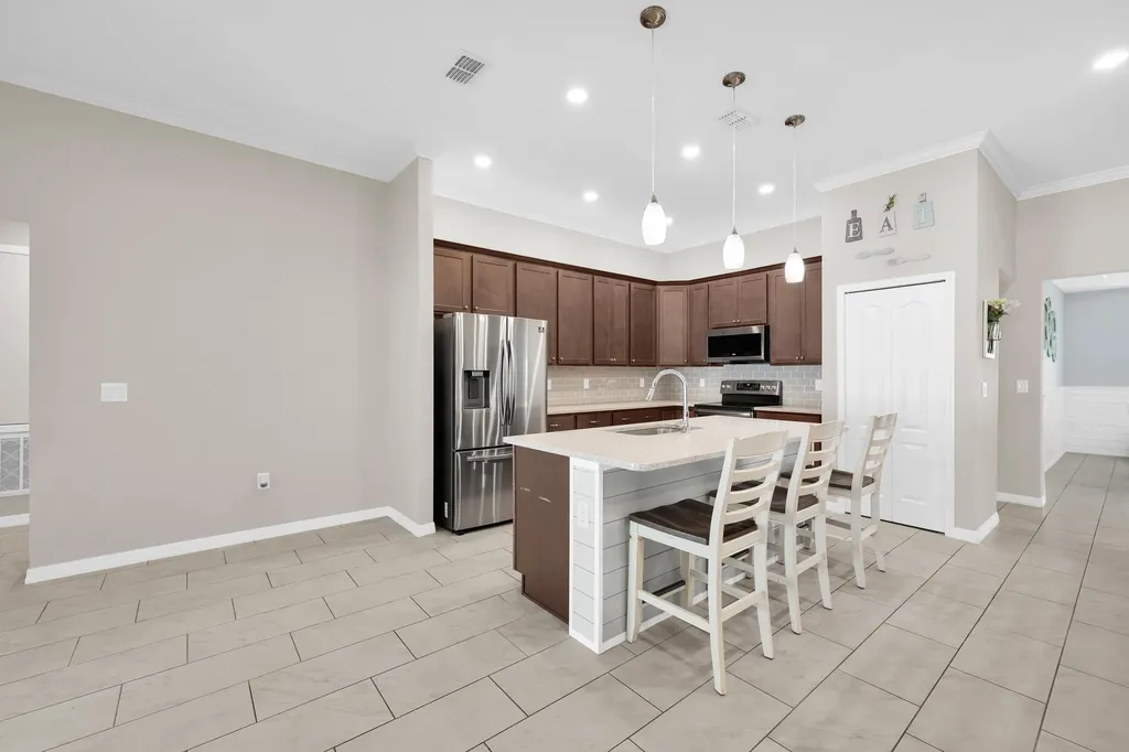 5515 NW Whitecap Road Port St Lucie FL 34986