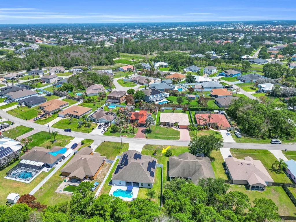 5515 NW Whitecap Road Port St Lucie FL 34986