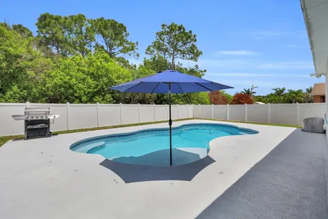 5515 NW Whitecap Road Port St Lucie FL 34986
