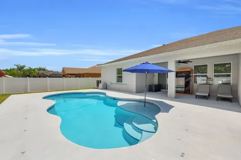 5515 NW Whitecap Road Port St Lucie FL 34986