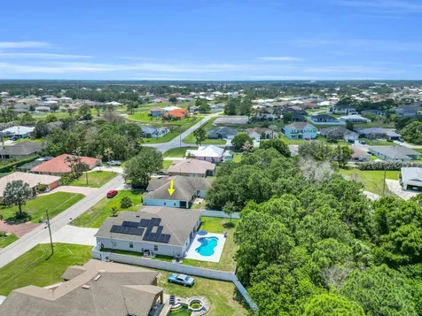 5515 NW Whitecap Road Port St Lucie FL 34986