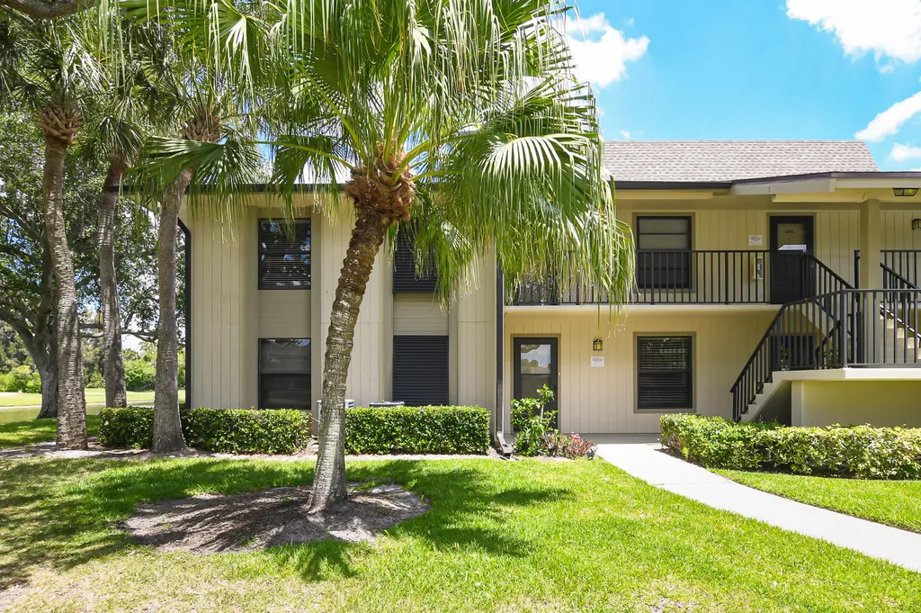 20 Plantation Drive Vero Beach FL 32966