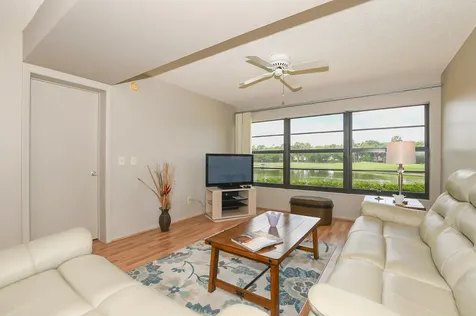 20 Plantation Drive Vero Beach FL 32966